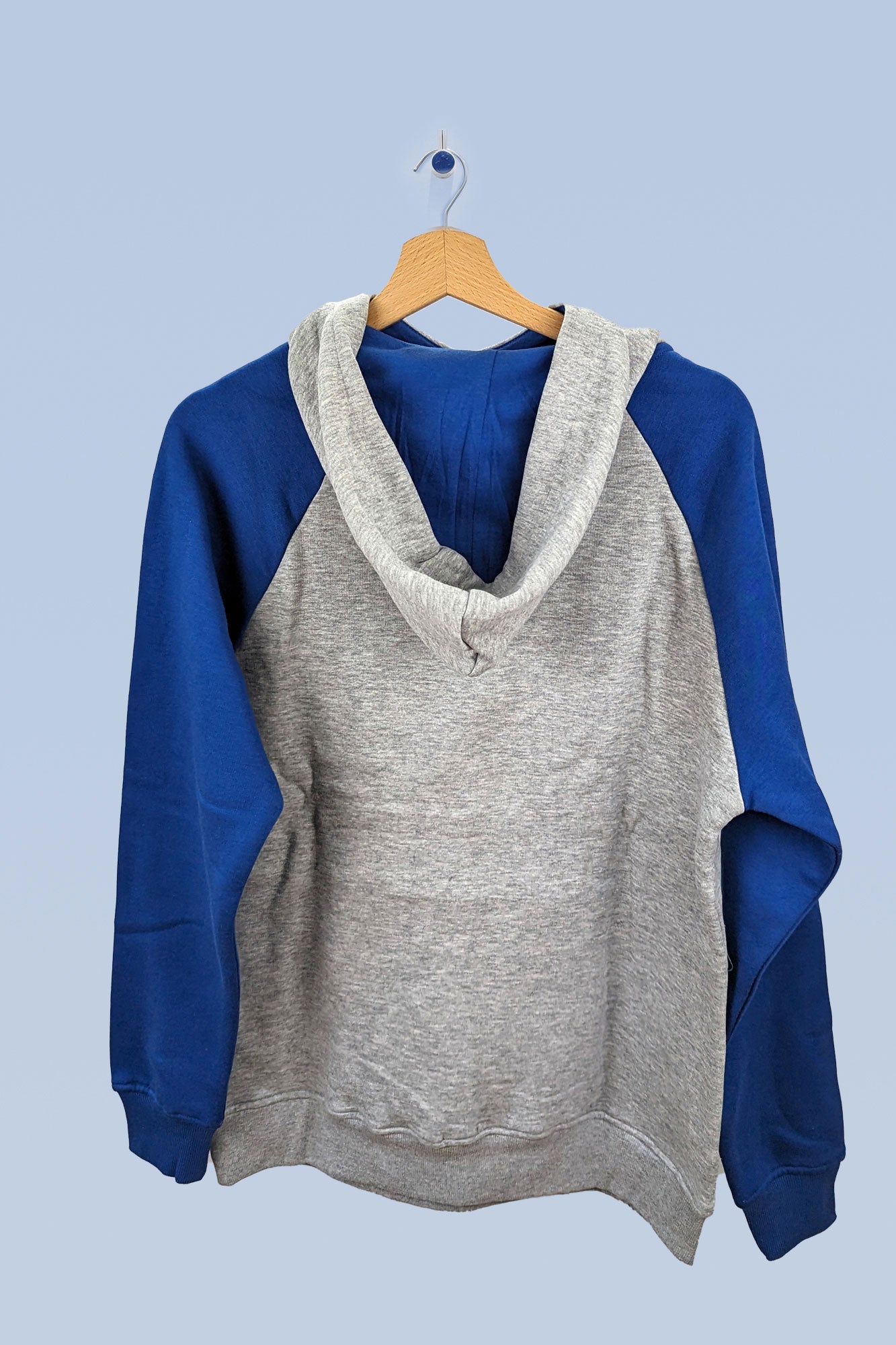 suadoiro morriña mangas azuis espalda